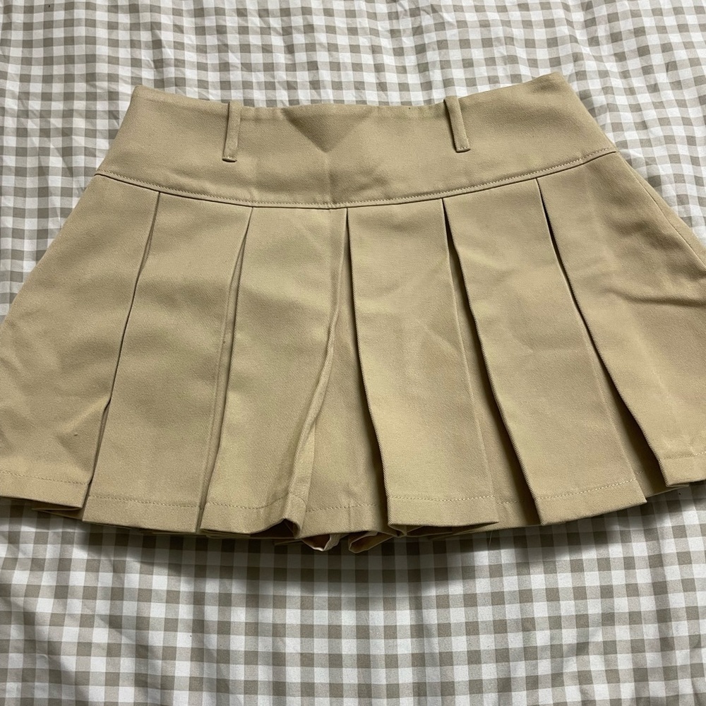 Pleated Mini Skirt